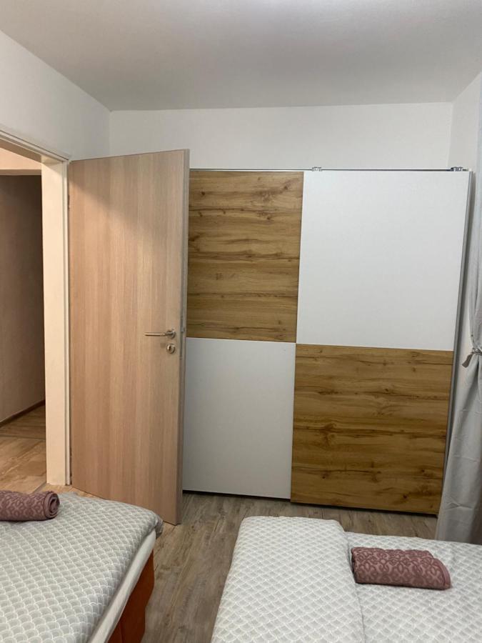 Apartman Laura سوملجاناك المظهر الخارجي الصورة